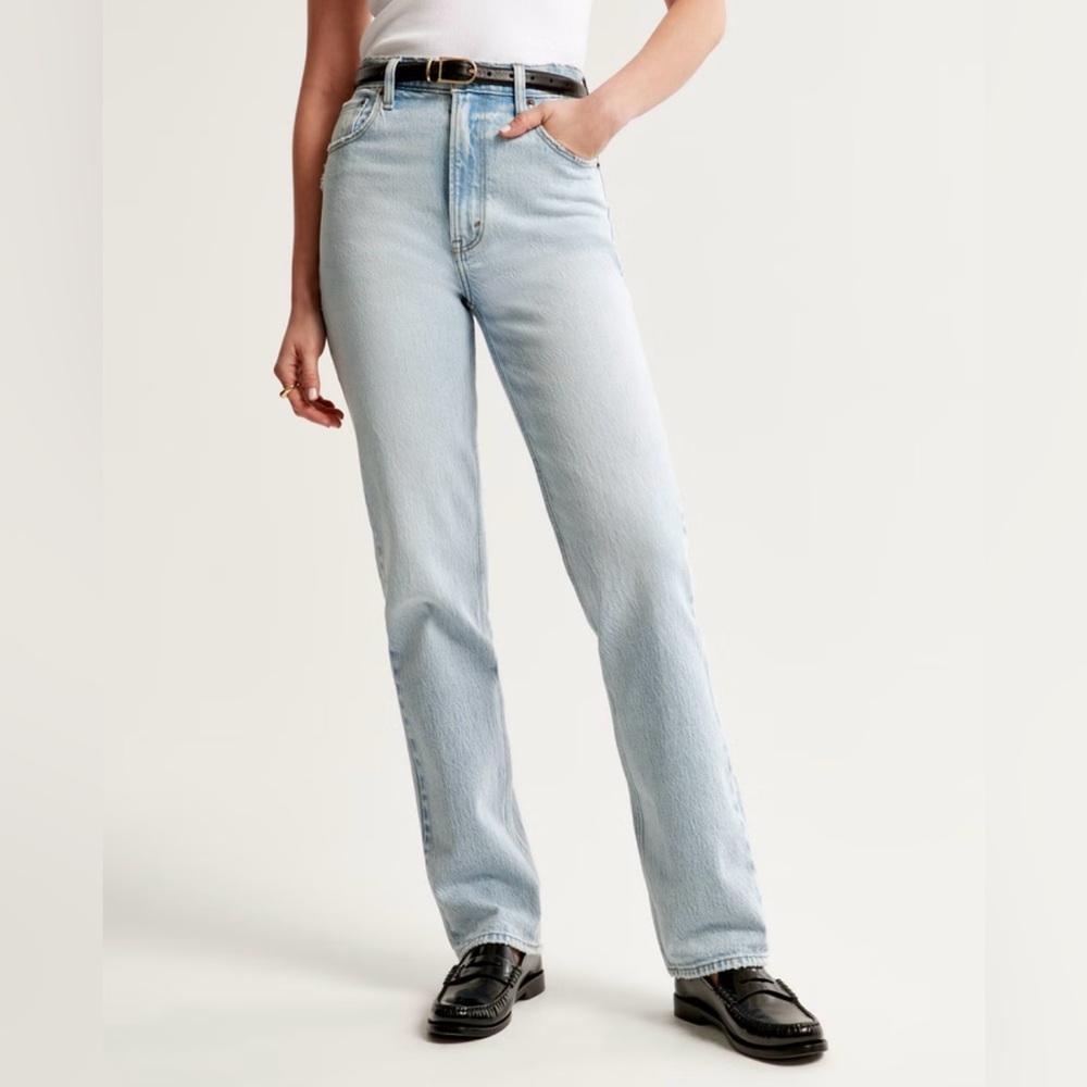 Abercrombie straight Jean-women’s